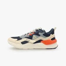 PEAK retro casual foo