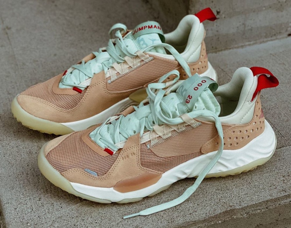 Air Jordan  React Delta SP 
