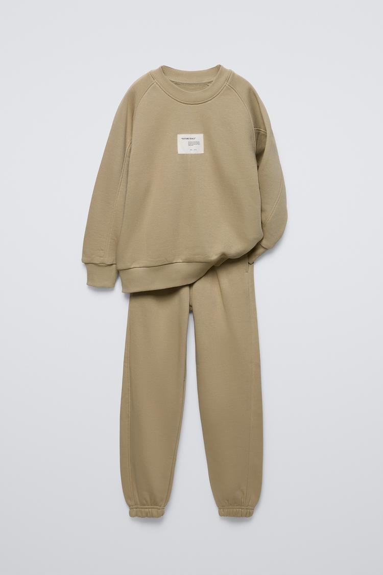 Zara Ensemble 