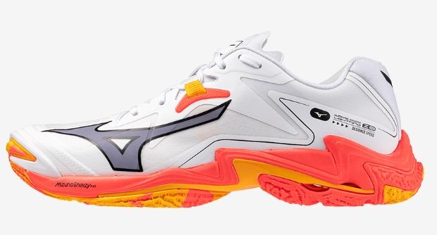Mizuno wave lightning z8