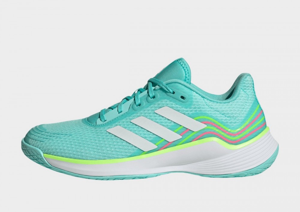 adidas Novaflight 